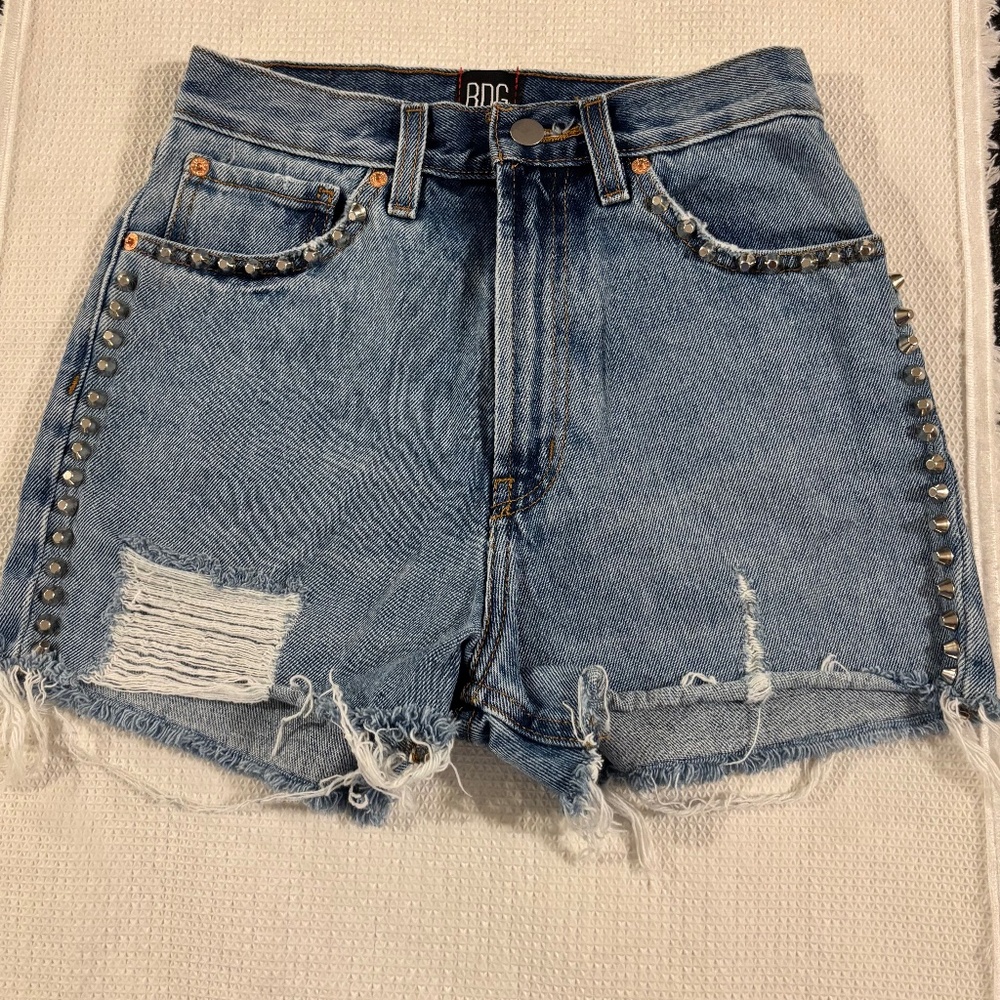 BDG Girlfriend High Rise Studded Denim Shorts Distressed Sz 24